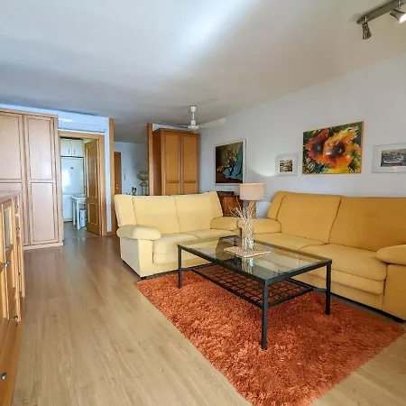 Apartment Junto Al Mar By Interhome